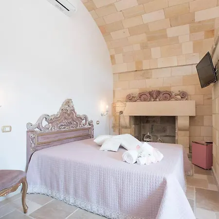 Castello Salentino Bed and Breakfast